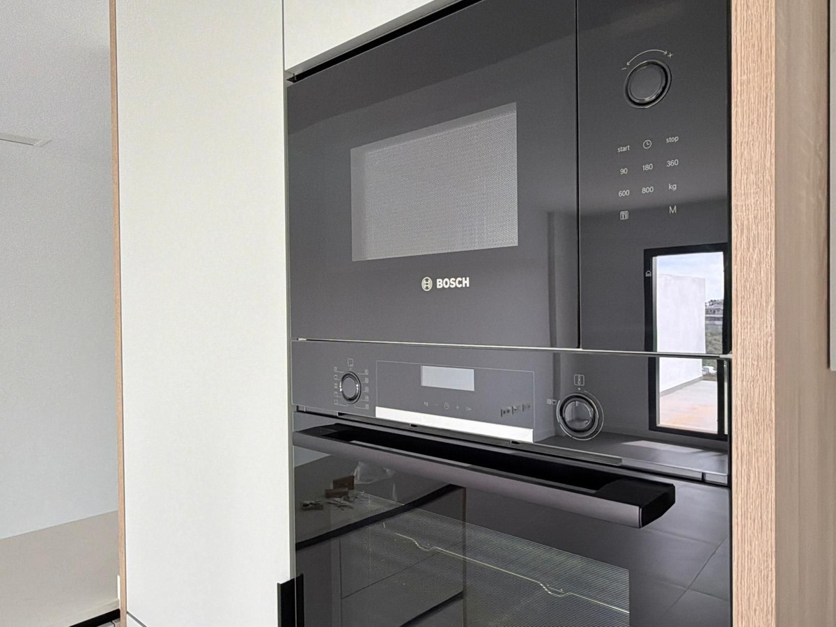 2 Bedroom Apartment in Mijas - Photo 21