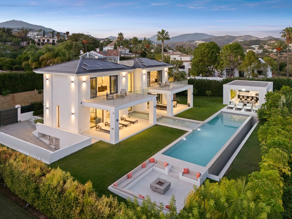 6 Bedroom Villa in Benahavís - Foto 41