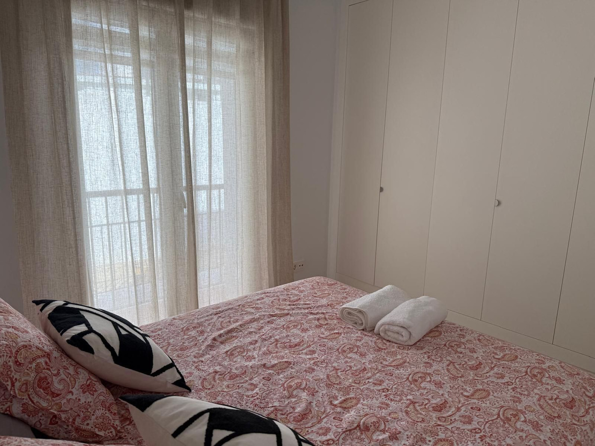 3 Bedroom Apartment in Estepona - Foto 12