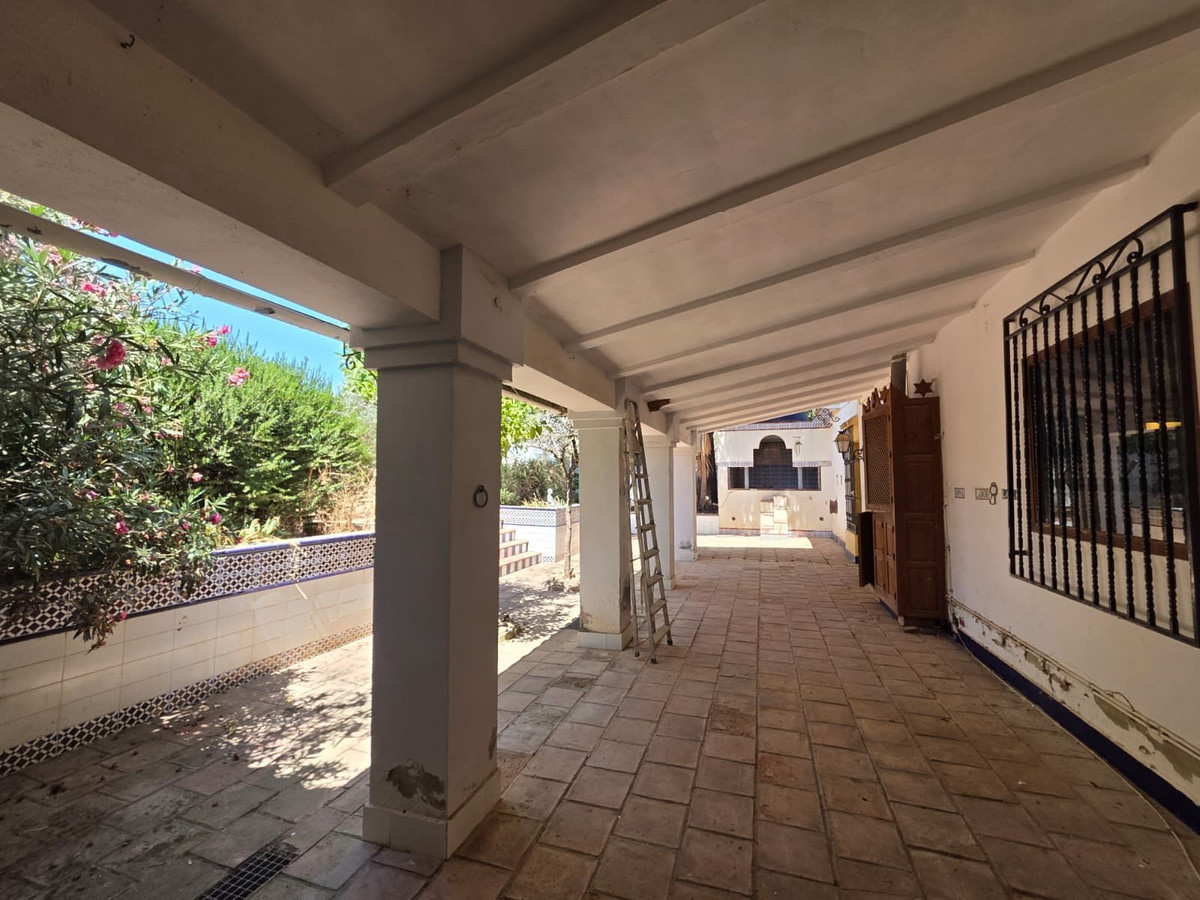 8 Bedroom Country house in Antequera - Photo 57