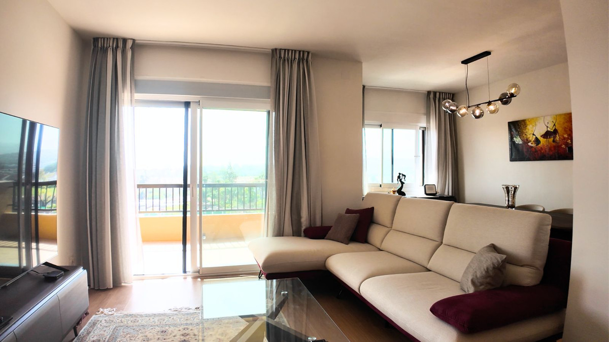 3 Bedroom Apartment in San Pedro de Alcántara - Photo 9