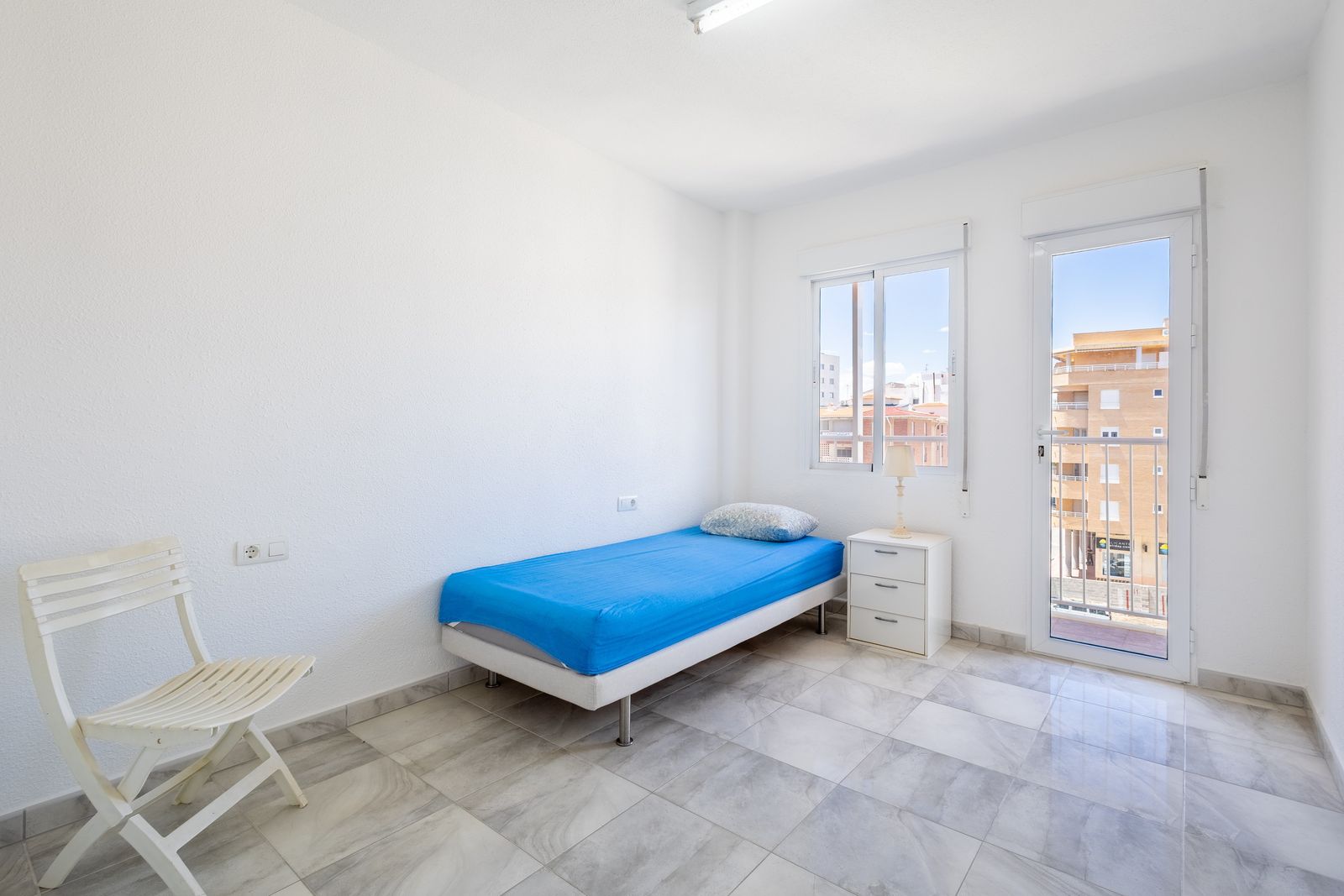 Apartamento com 3 quartos com vista mar em Alicante, Espanha – Foto 14