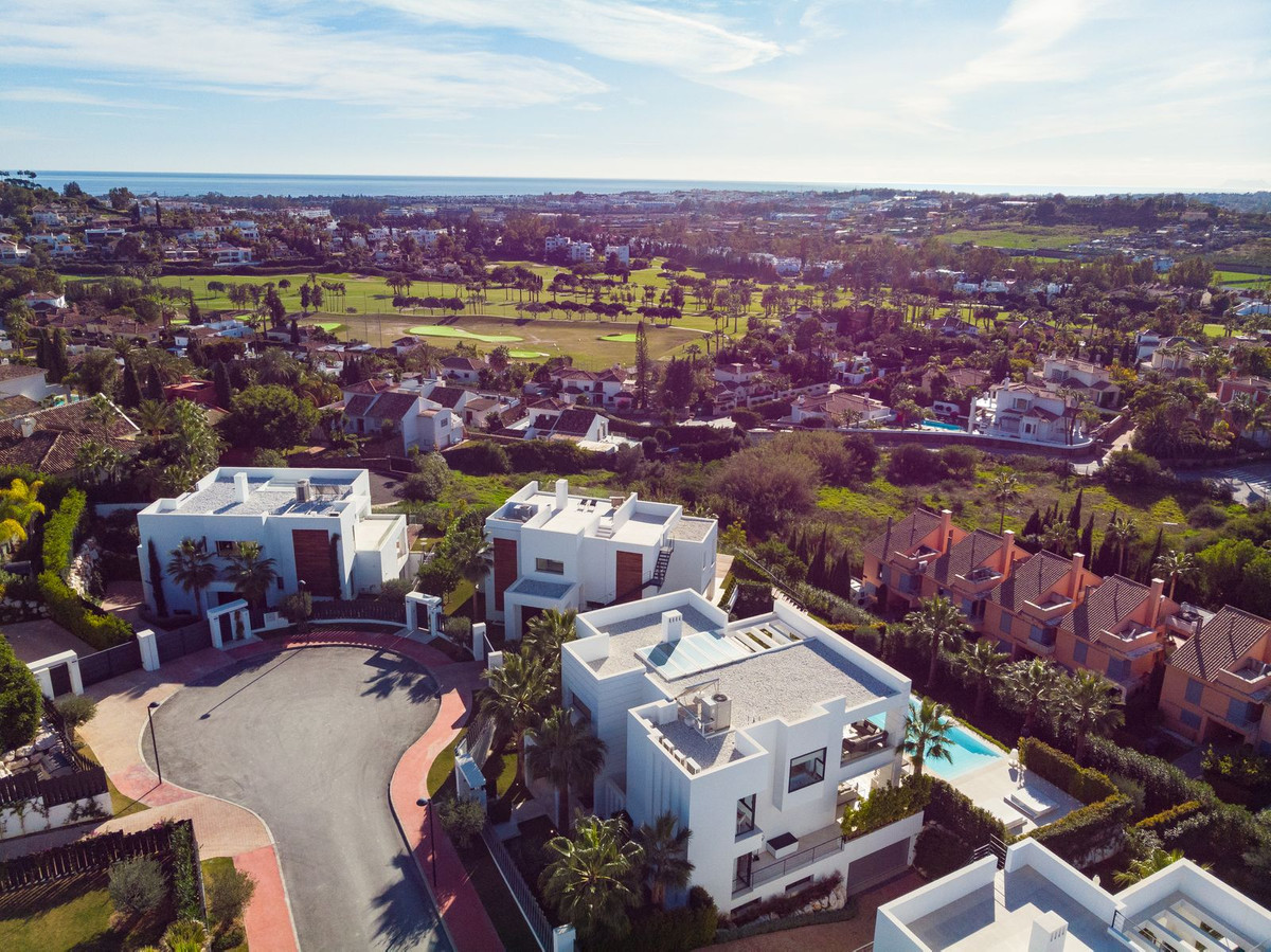 7 Bedroom Villa in Marbella - Photo 31