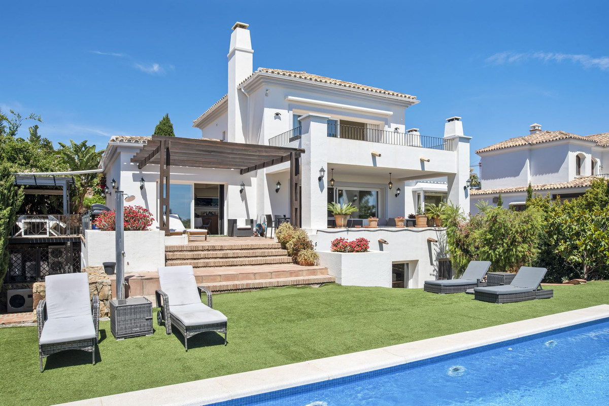4 Bedroom Villa in Manilva - Photo 30