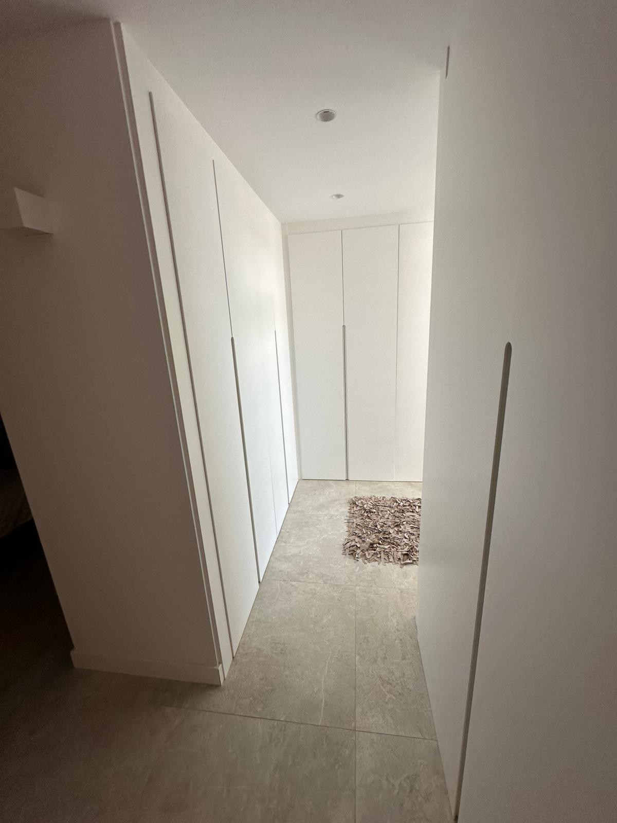 4 Bedroom Apartment in Marbella - Photo 21