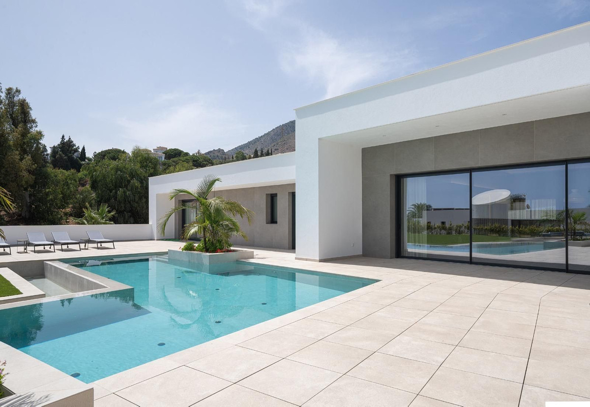 5 Bedroom Villa in Benalmádena - Foto 7