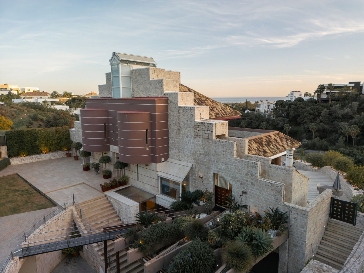 5 Bedroom Villa in Benahavís - Foto 2