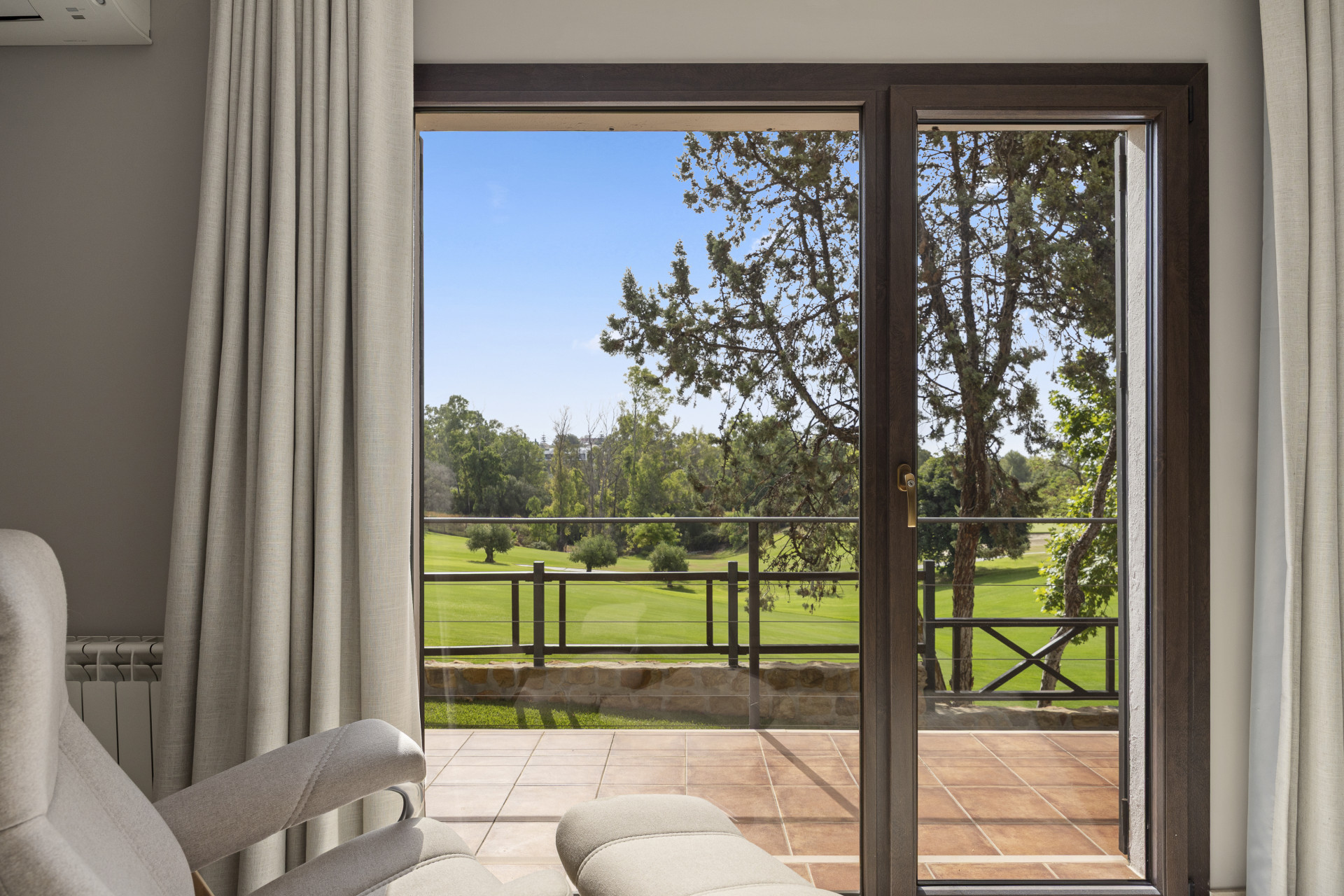 5 Bedroom Villa in San Pedro de Alcántara - Photo 14