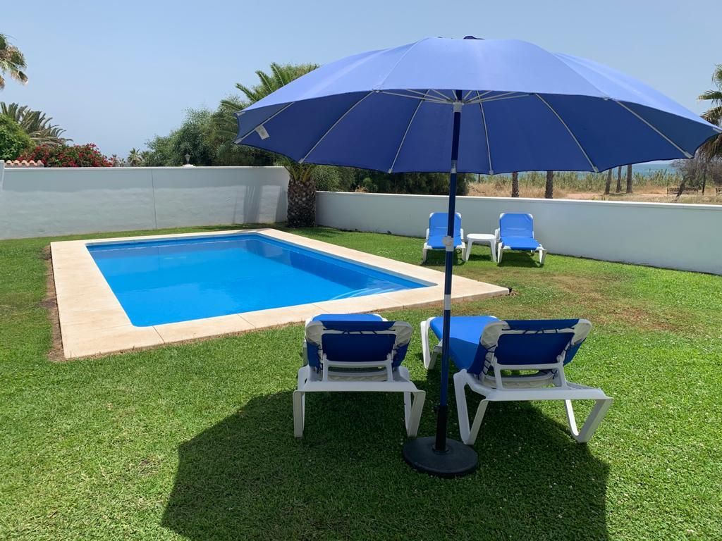 3 Bedroom Villa in Estepona - Foto 8