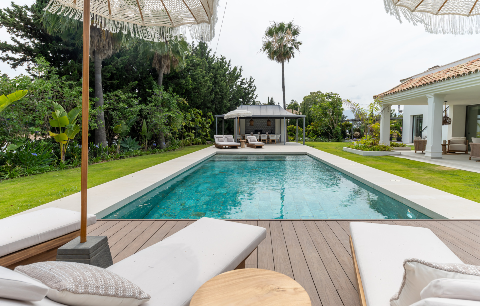 5 Bedroom Villa in Estepona - Photo 40
