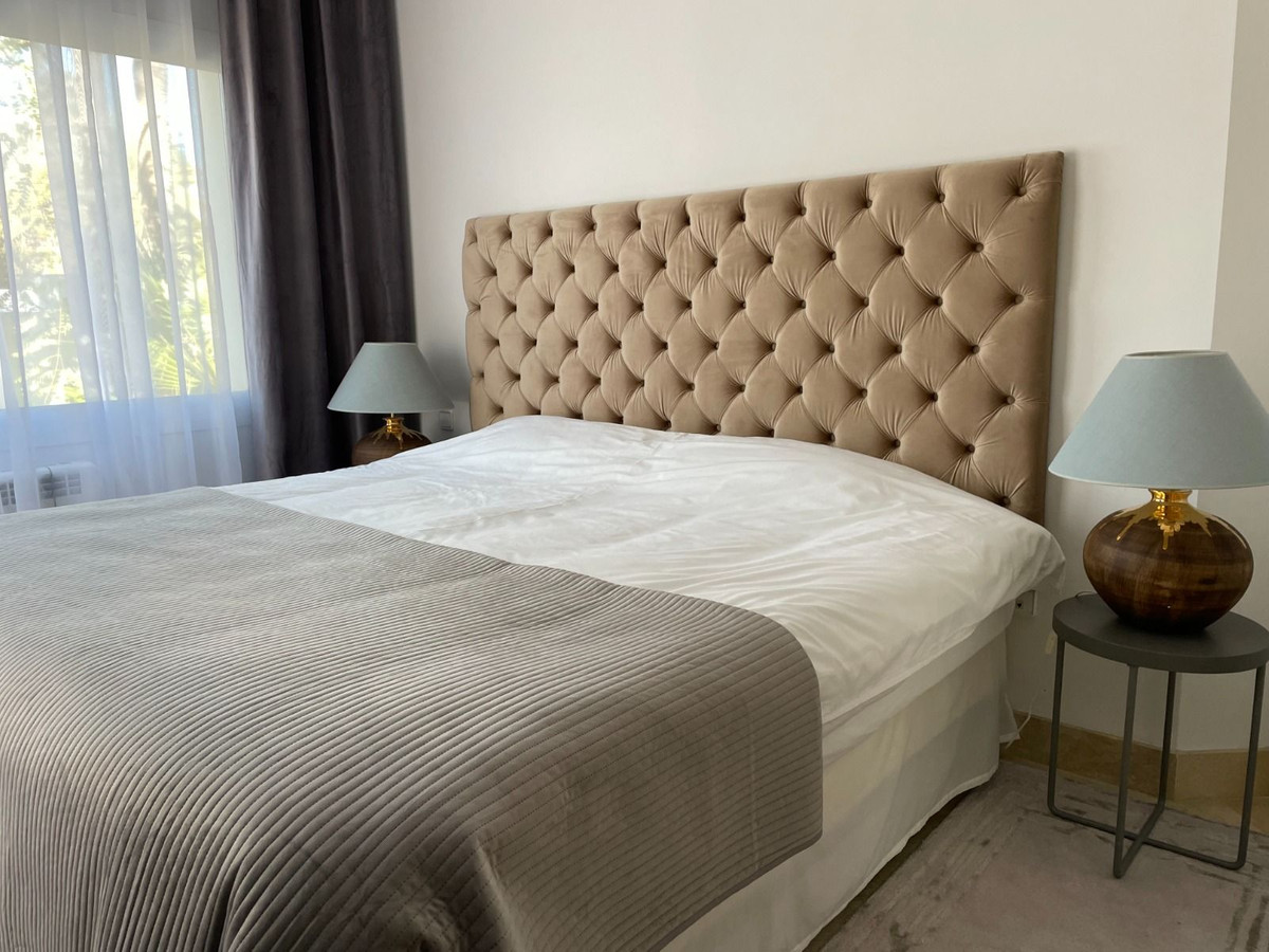 2 Bedroom Apartment in Marbella - Photo 9