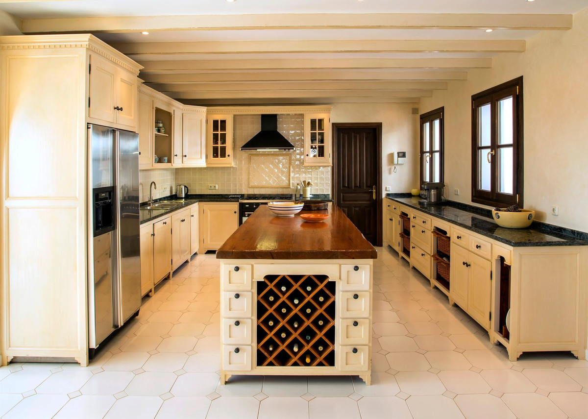 7 Bedroom Villa in Benahavís - Foto 10