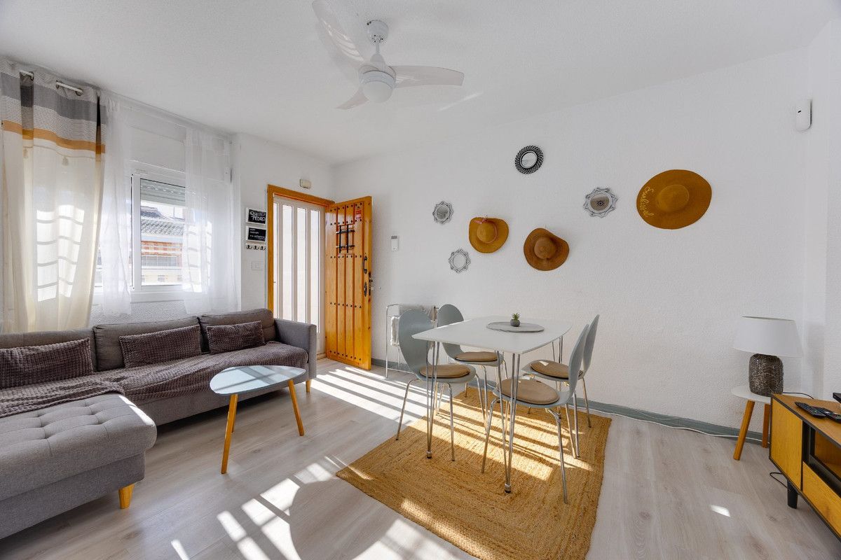 Chalet de 2 dormitorios en Murcia – Foto 5