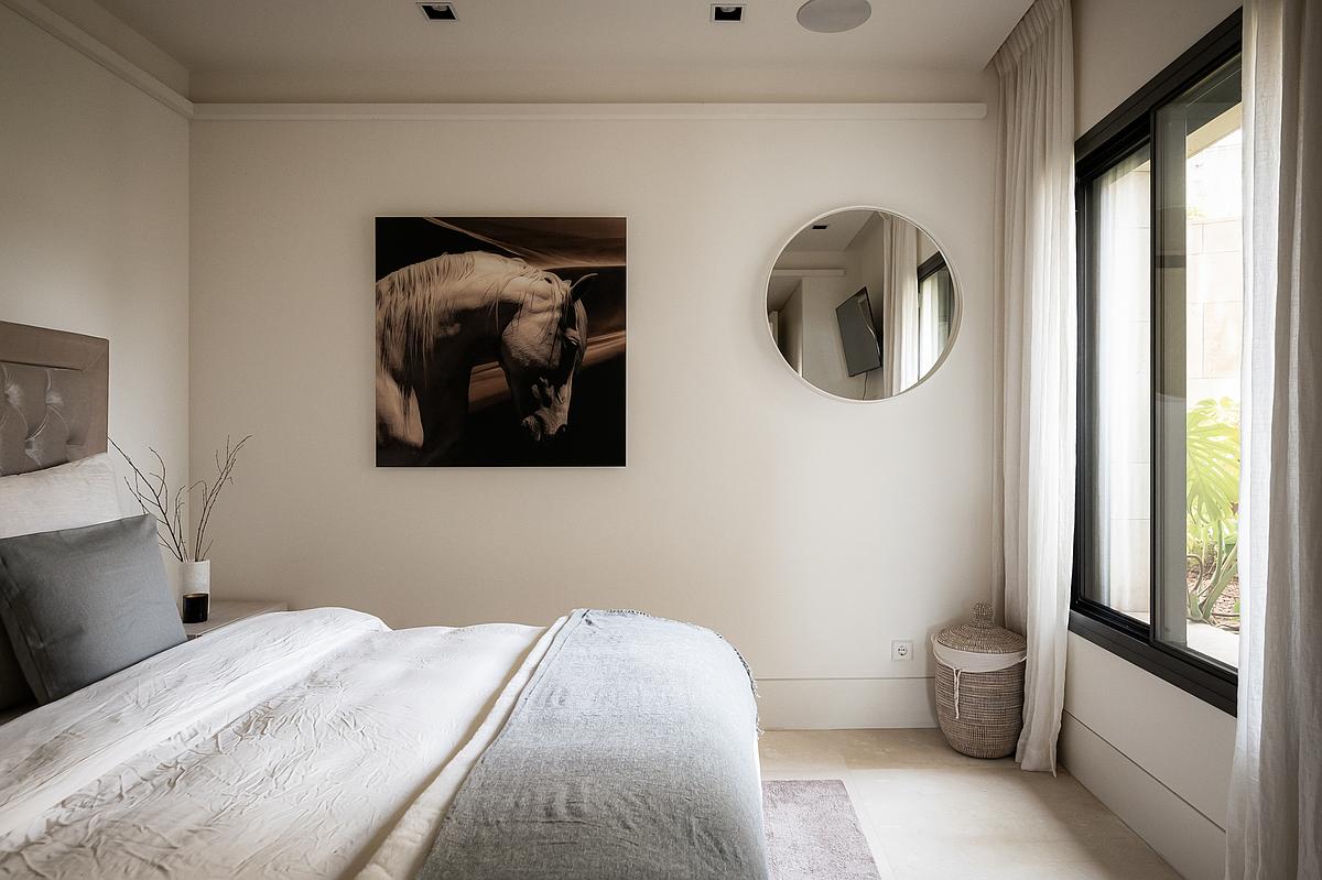 3 Bedroom Apartment in Benahavís - Photo 14