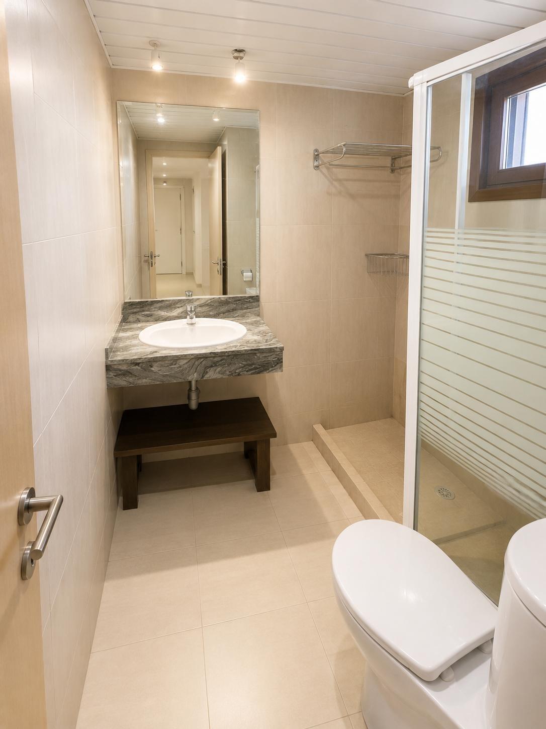 1 Bedroom Townhouse in Benalmádena - Photo 9