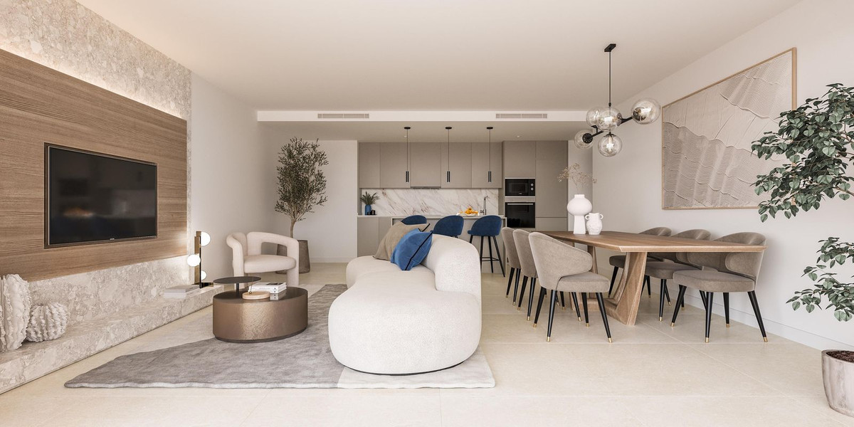 2 Bedroom Apartment in Estepona - Photo 4