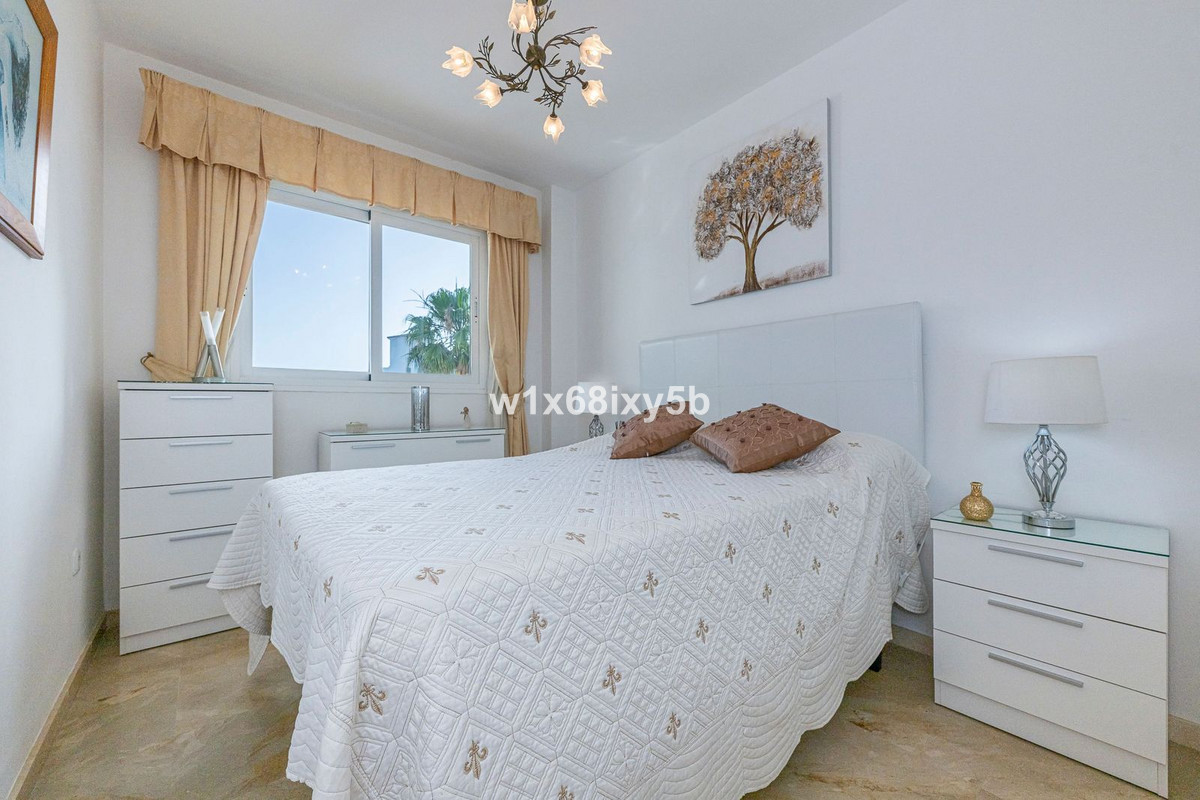 2 Bedroom Apartment in Manilva - Foto 24