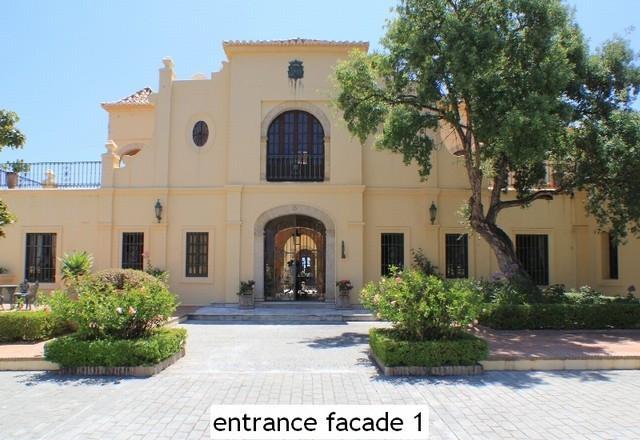 17 Bedroom Villa in Marbella - Photo 16