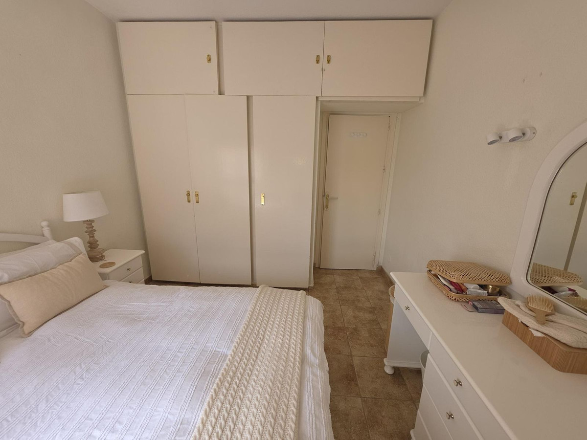 2 Bedroom Apartment in Fuengirola - Foto 15