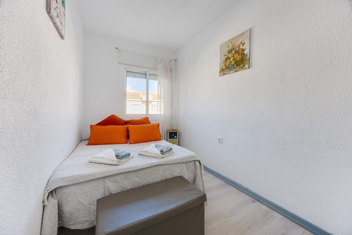 Chalet de 2 dormitorios en Murcia – Foto 19