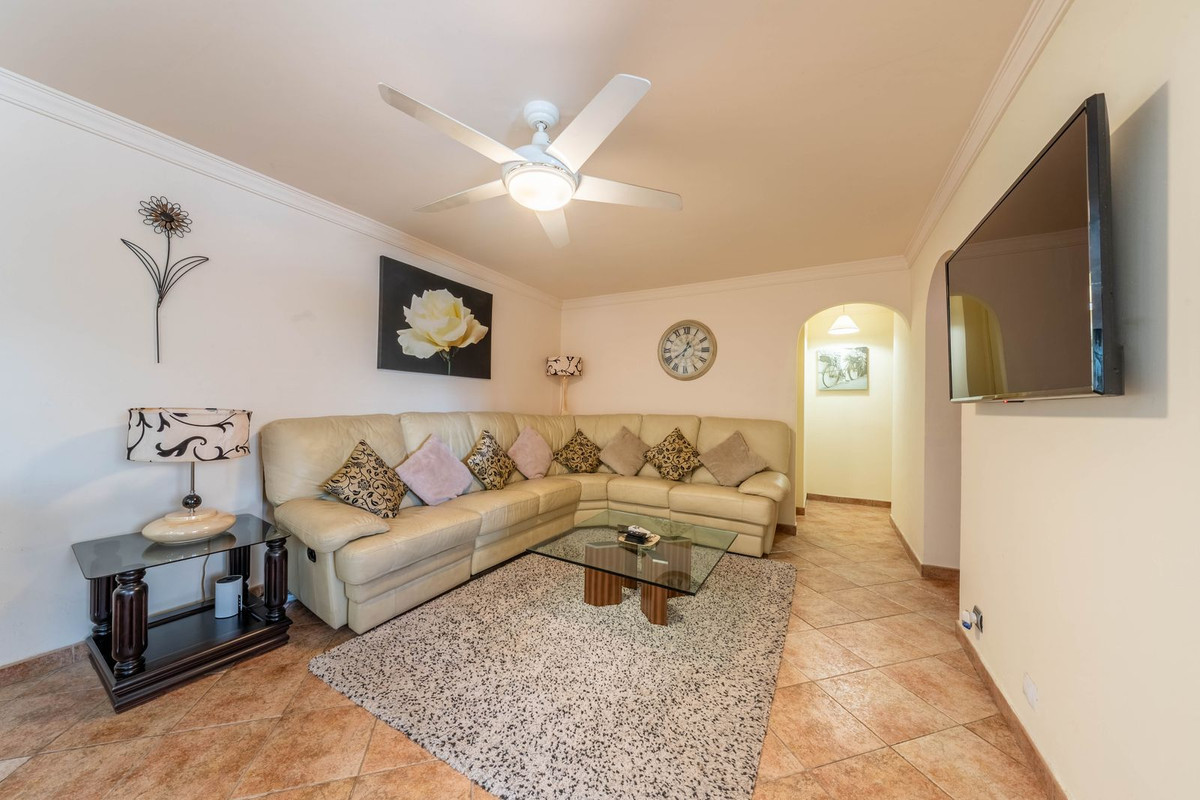 4 Bedroom Villa in Monda - Photo 31