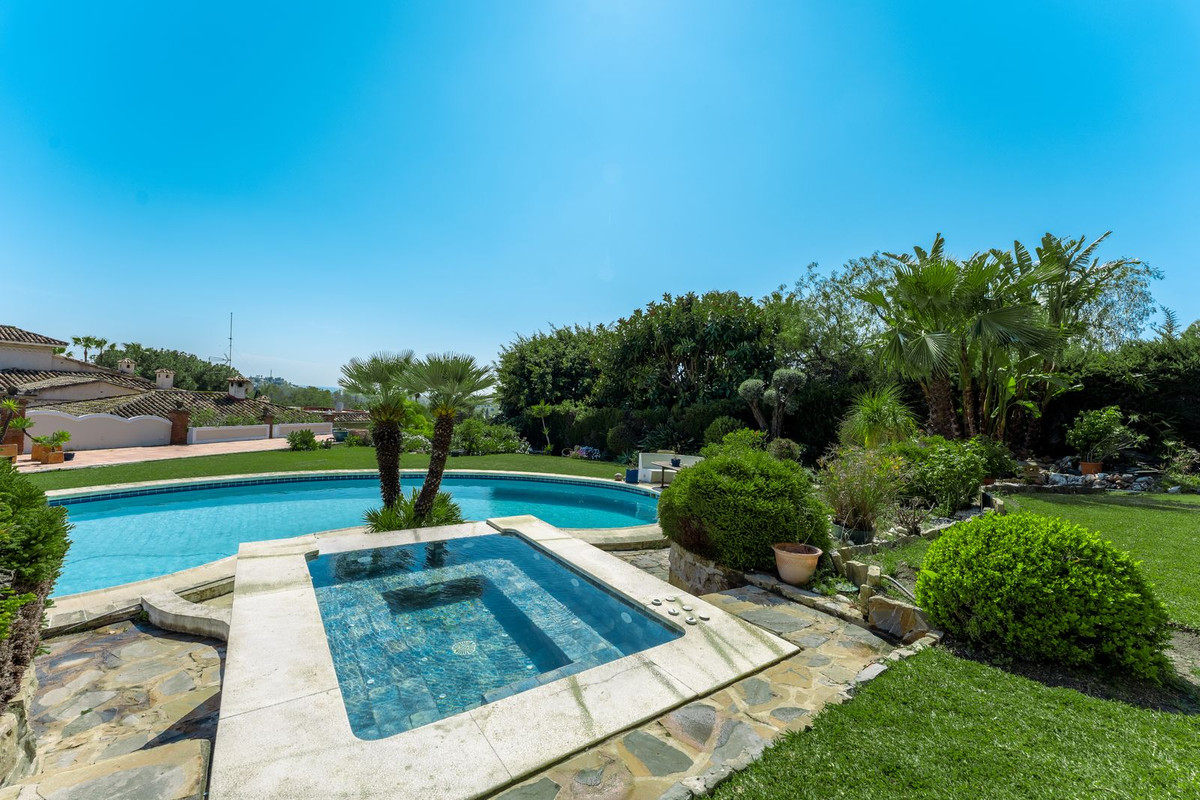 4 Bedroom Villa in Benahavís - Foto 20