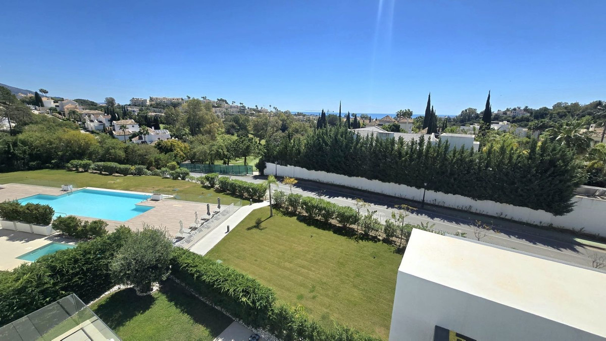 Apartment in Benahavis