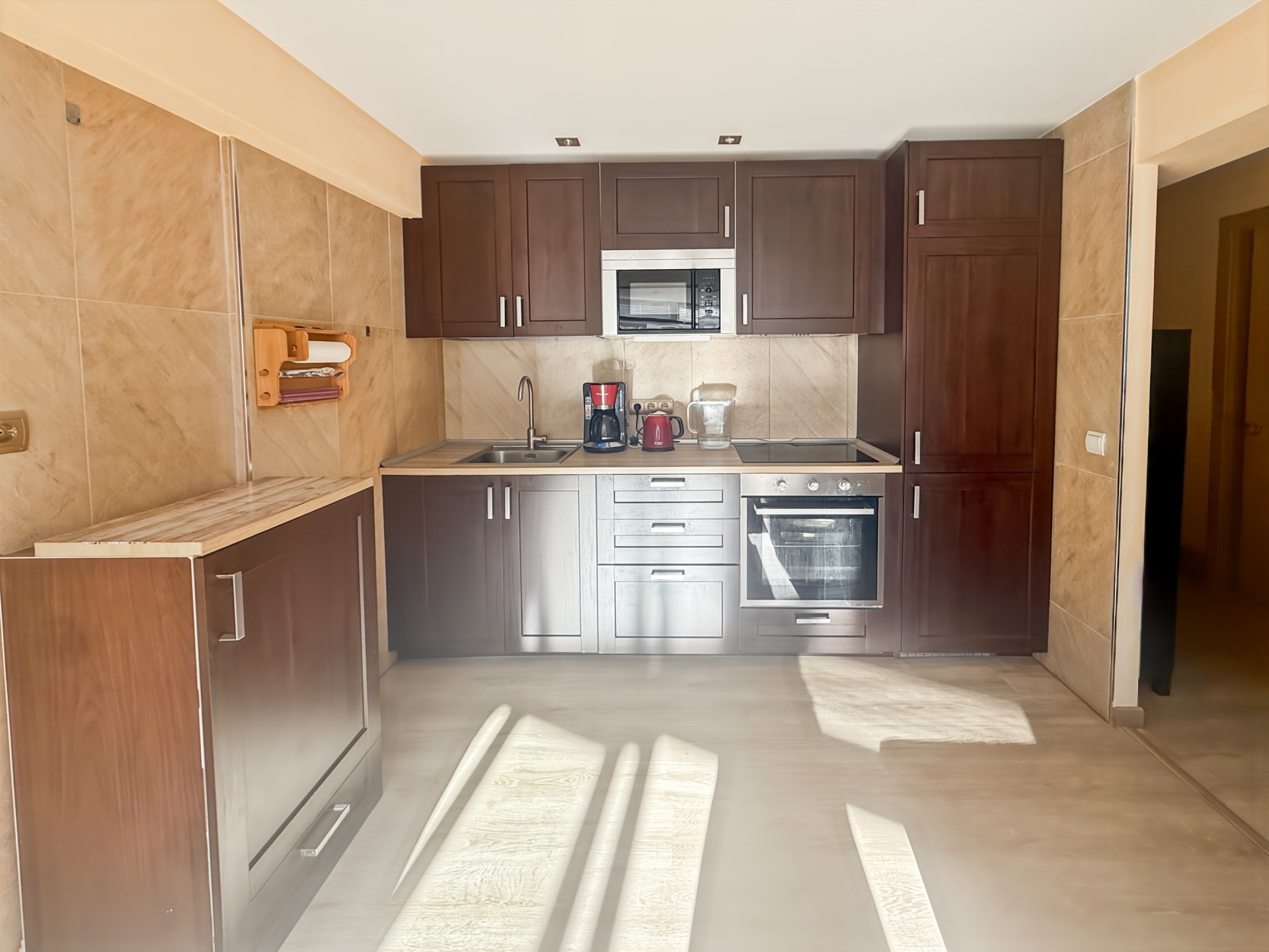 2 Bedroom Apartment in Benalmádena - Photo 9