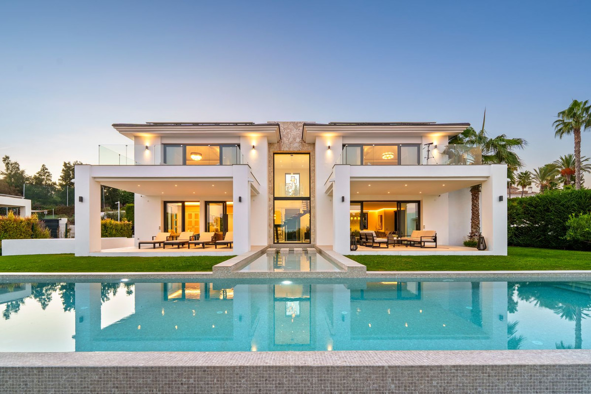 6 Bedroom Villa in Benahavís - Foto 2