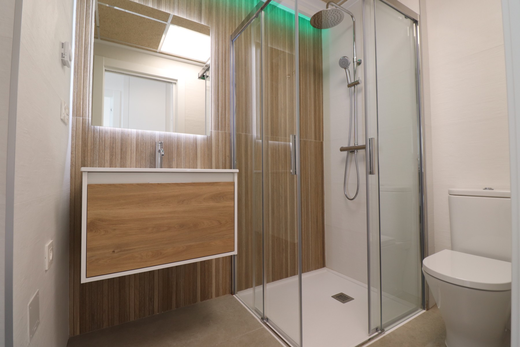 Apartamento com 3 quartos com piscina em Alicante, Espanha – Foto 17