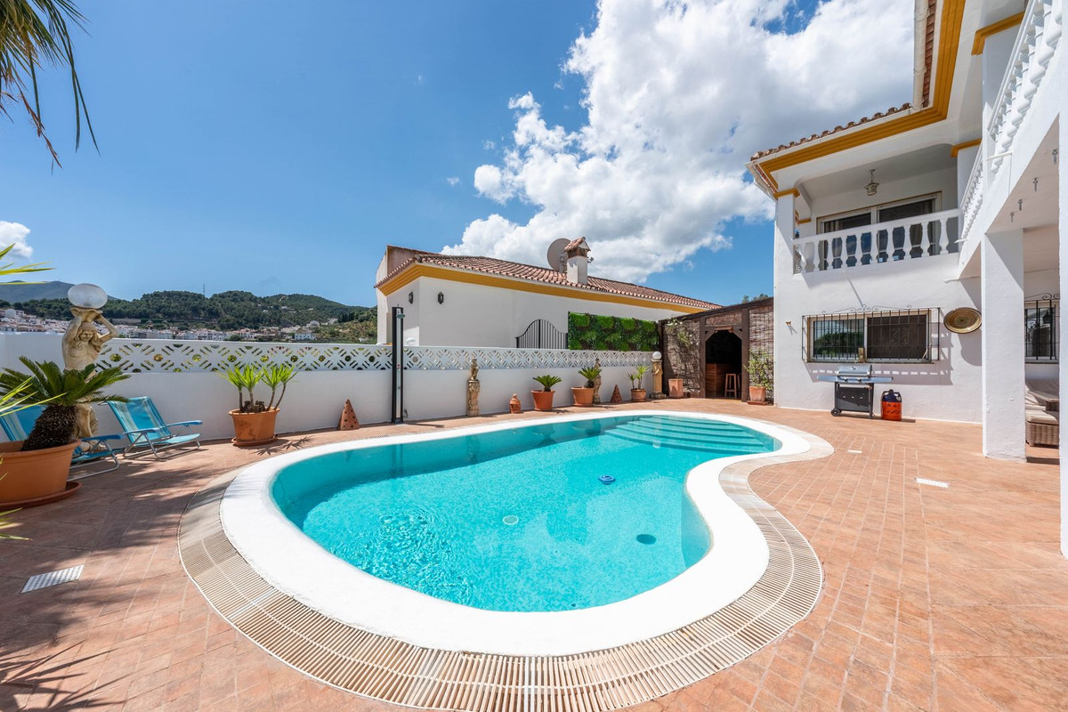 4 Bedroom Villa in Monda - Photo 44