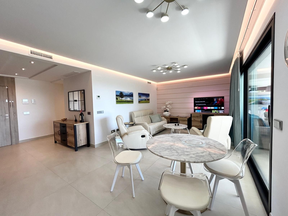3 Bedroom Apartment in Benahavís - Foto 10