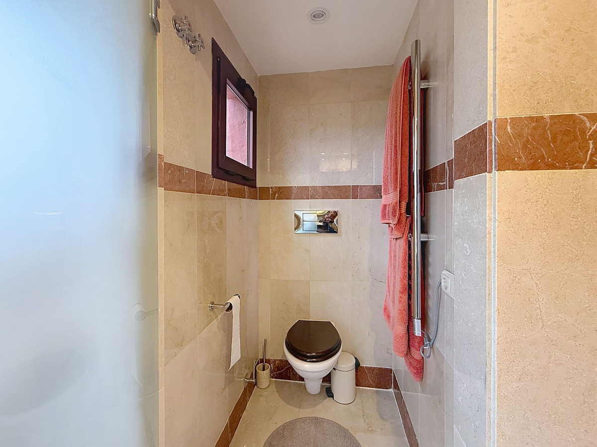3 Bedroom Penthouse in Estepona - Фото 35