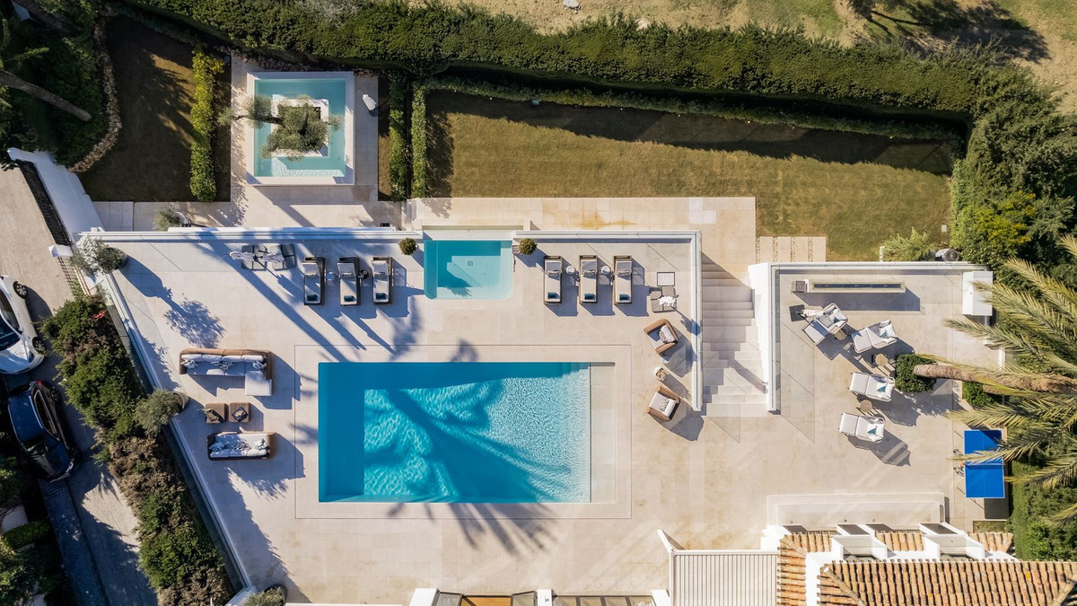 7 Bedroom Villa in Marbella - Photo 37