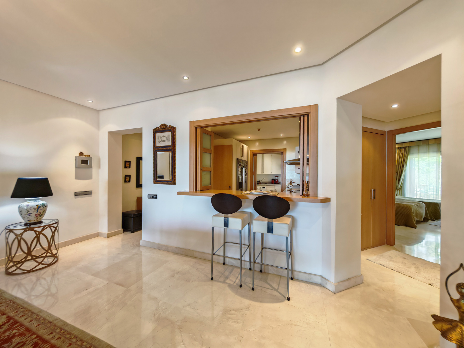 3 Bedroom Apartment in Marbella - Photo 7