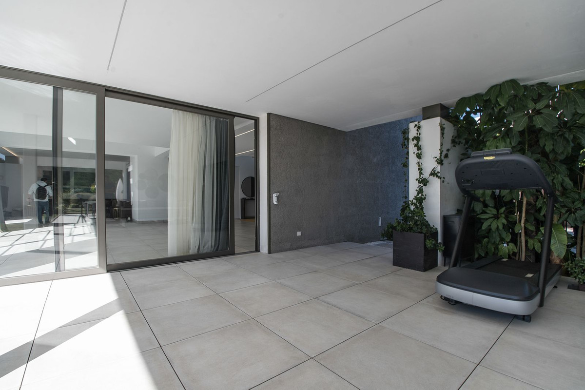 5 Bedroom Villa in Benahavís - Foto 27