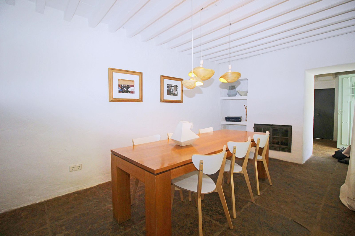 4 Bedroom Country house in Coín - Фото 17