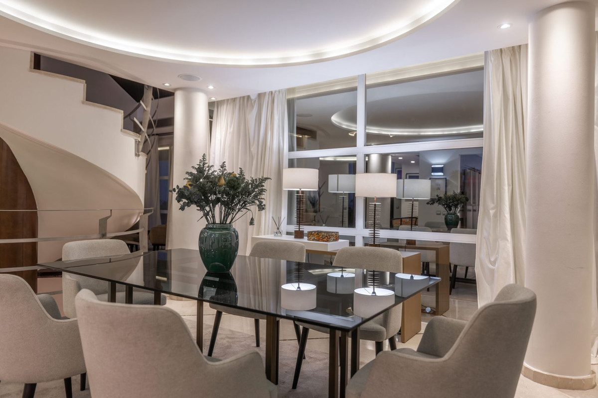 5 Bedroom Villa in Benahavís - Foto 30