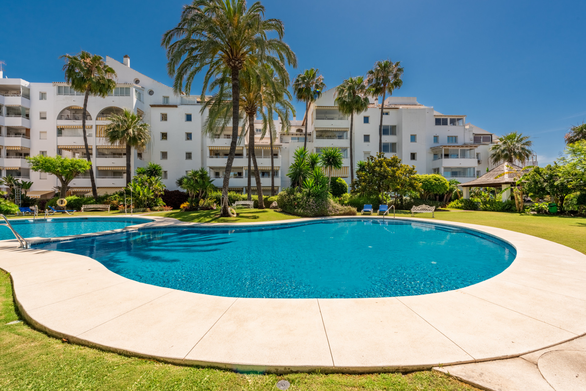 2 Bedroom Apartment in Estepona
