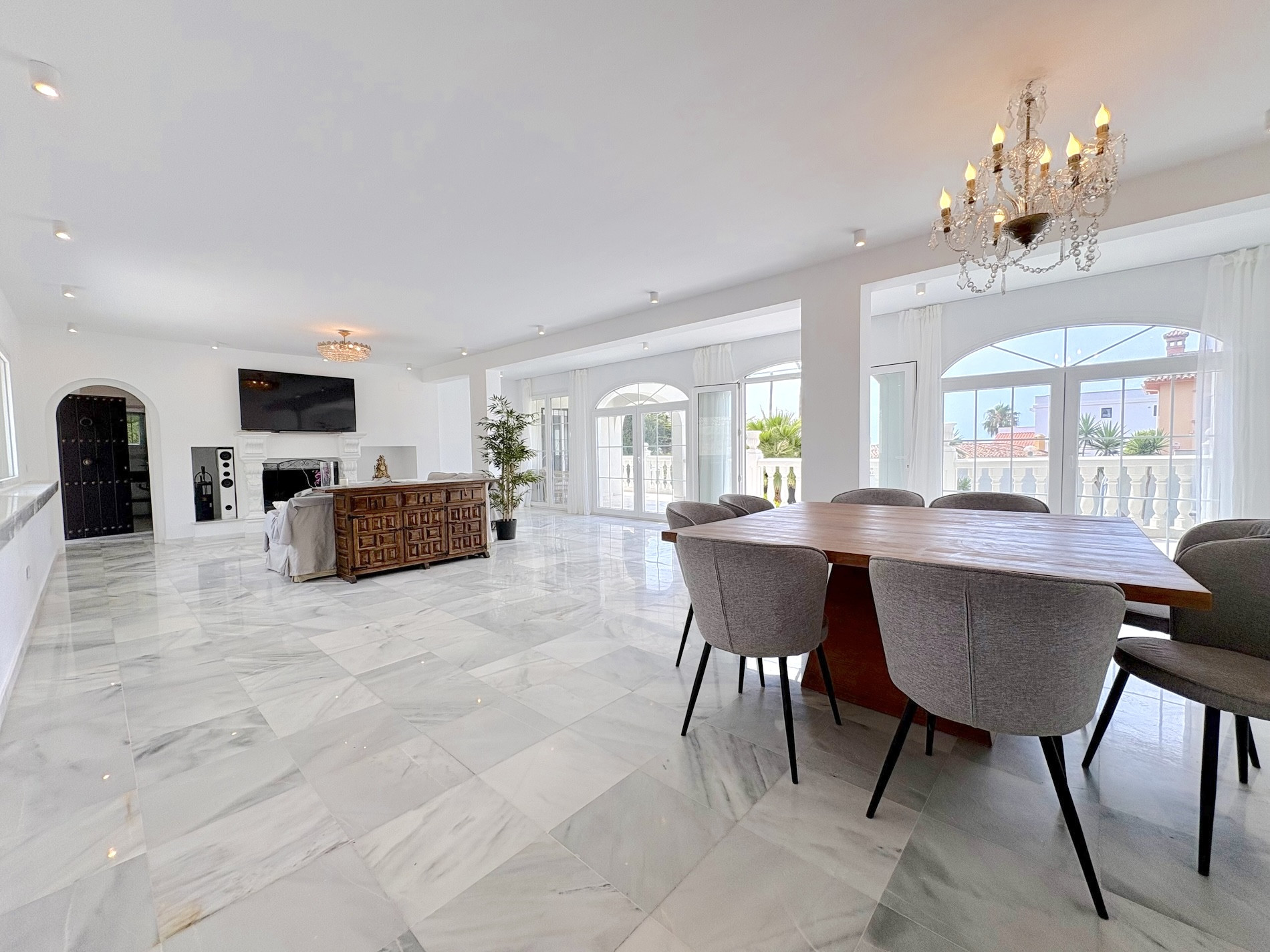 7 Bedroom Villa in Mijas - Photo 7
