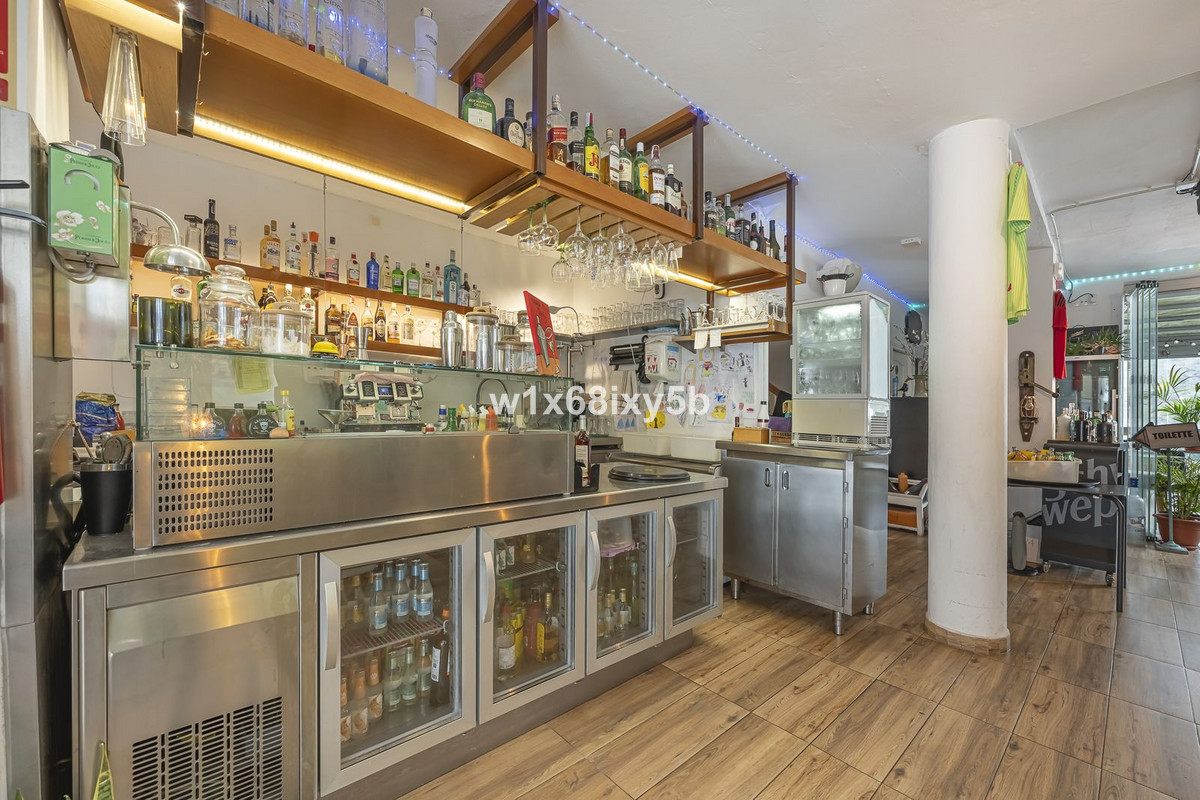 1 Bedroom Townhouse in Benahavís - Photo 7