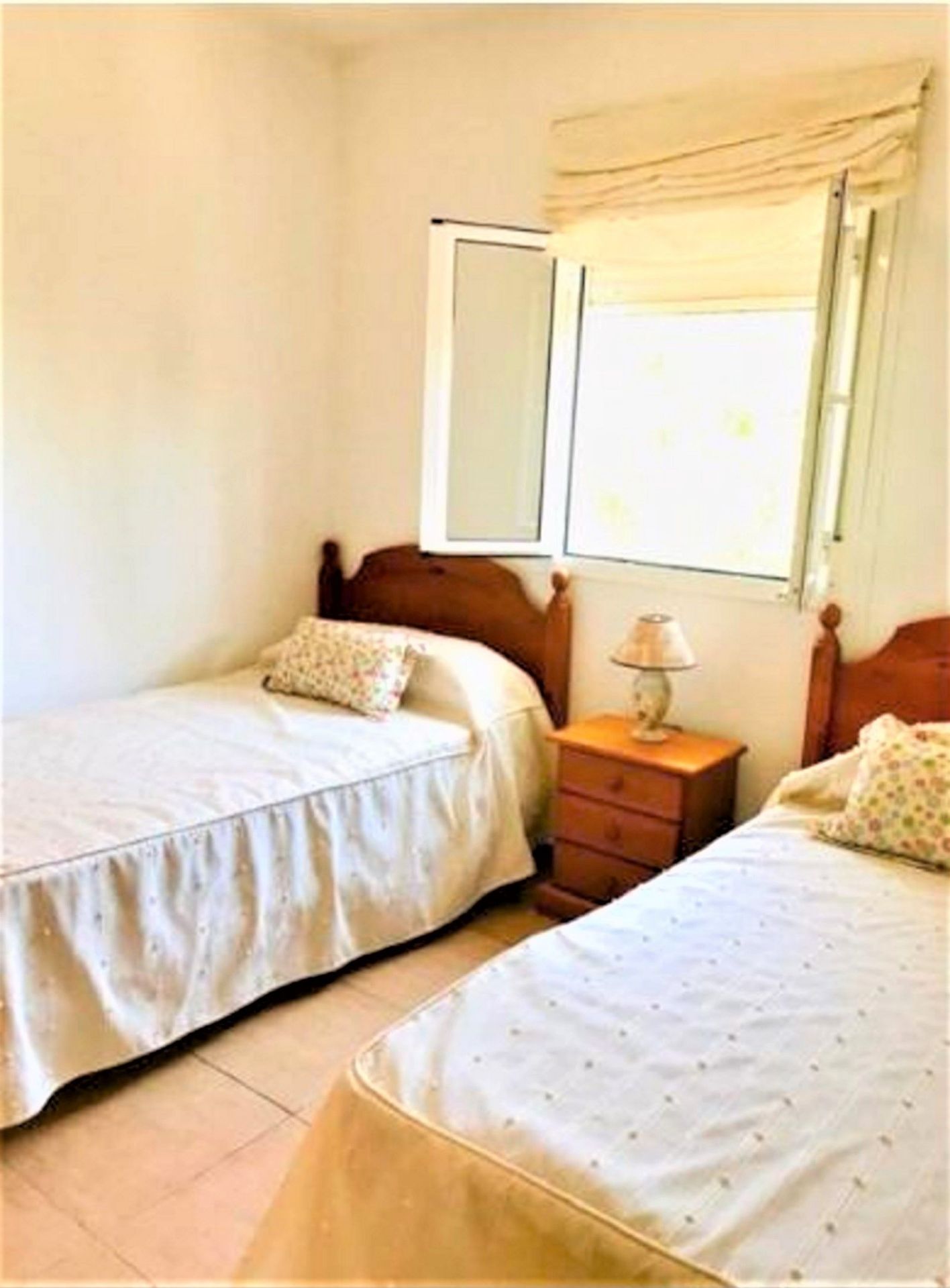 4 Bedroom Villa in Estepona - Foto 12