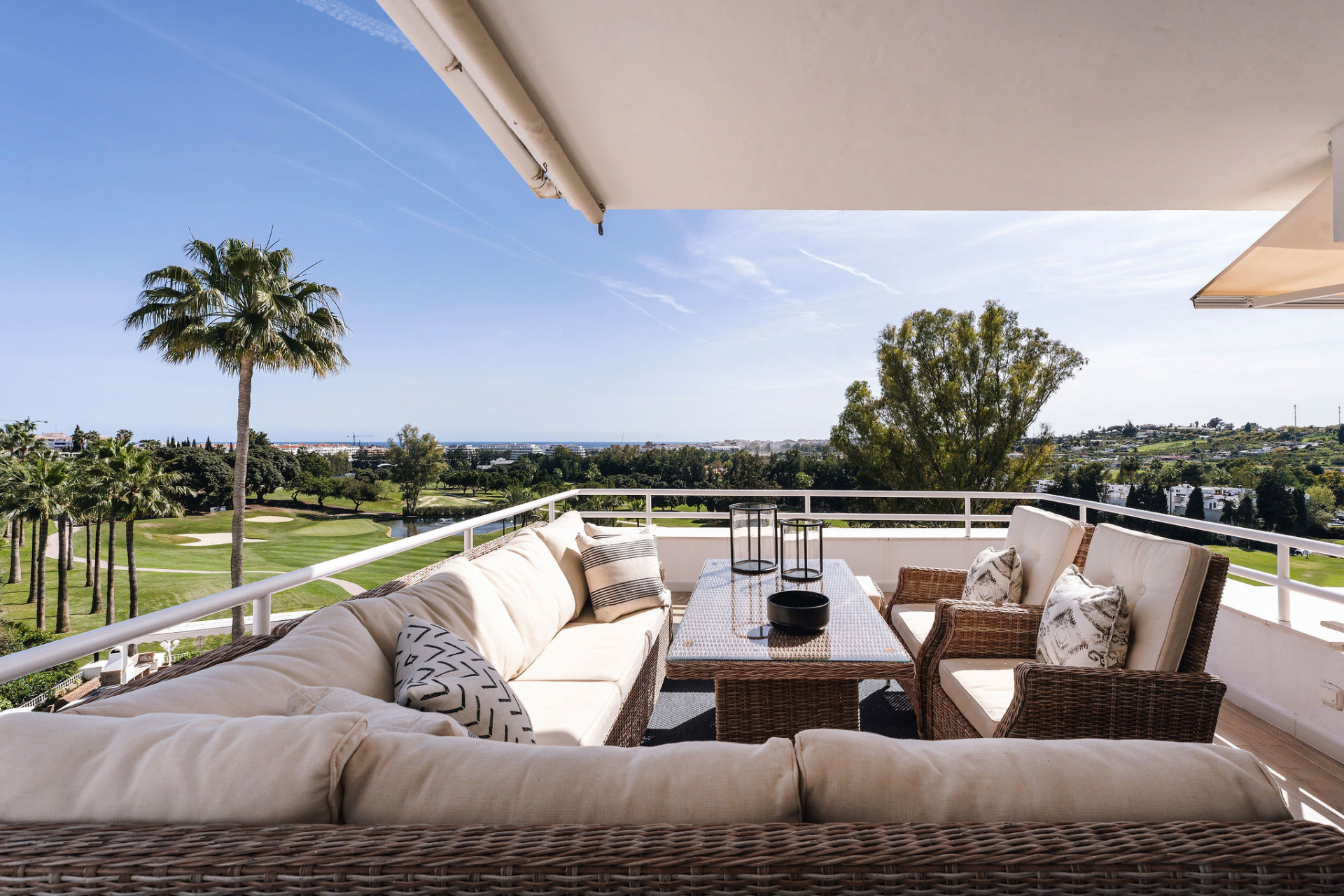 Penthouse in Nueva Andalucia