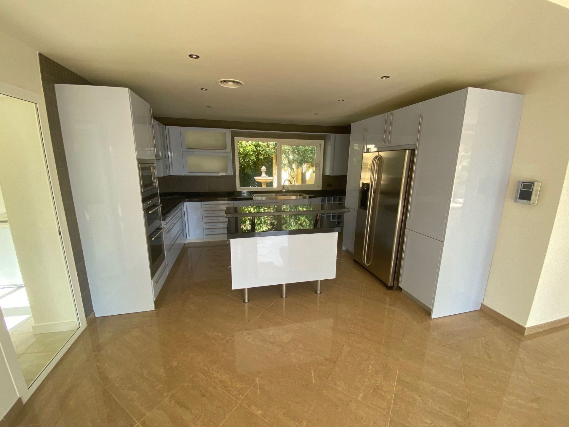 8 Bedroom Villa in Marbella - Foto 5