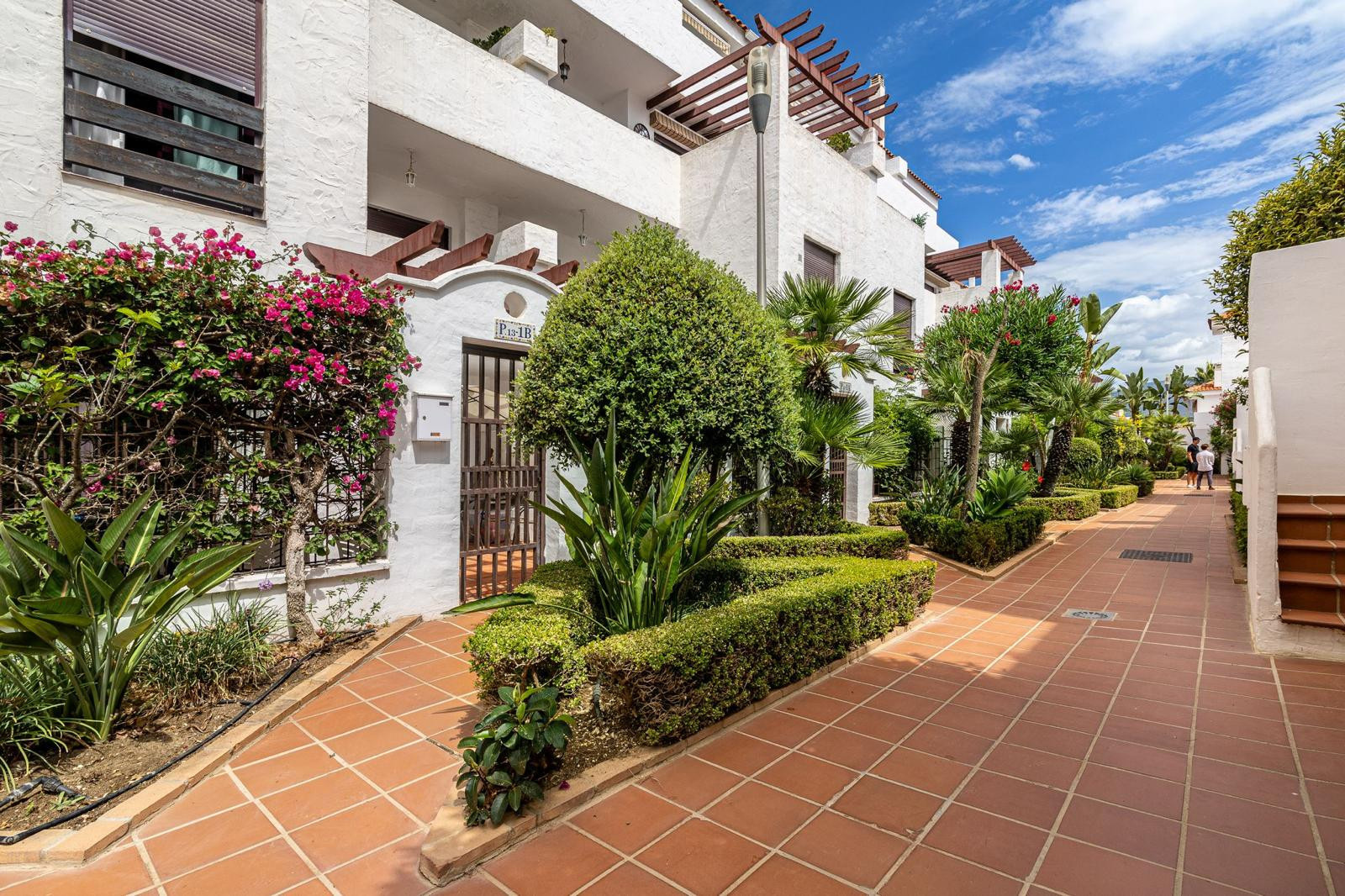 3 Bedroom Apartment in Marbella - Photo 15