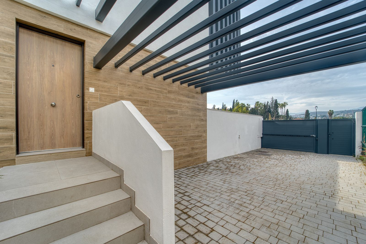 3 Bedroom Townhouse in Estepona - Фото 18