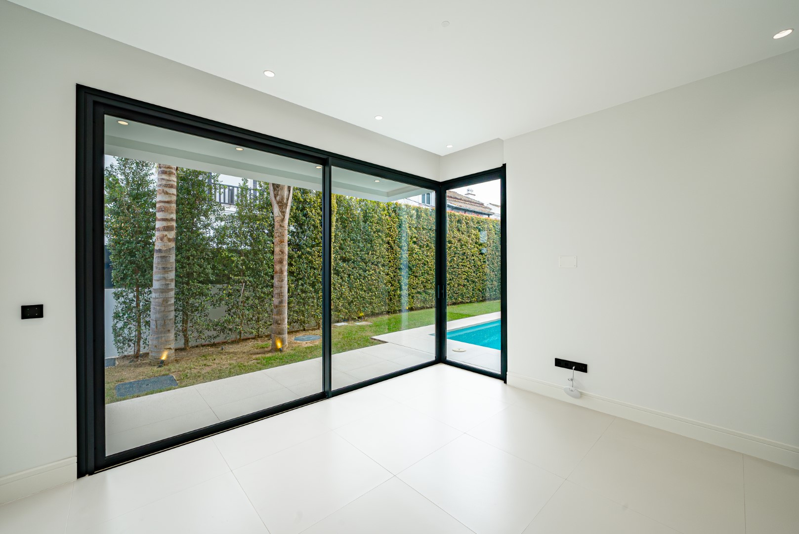 4 Bedroom Villa in Marbella - Photo 13