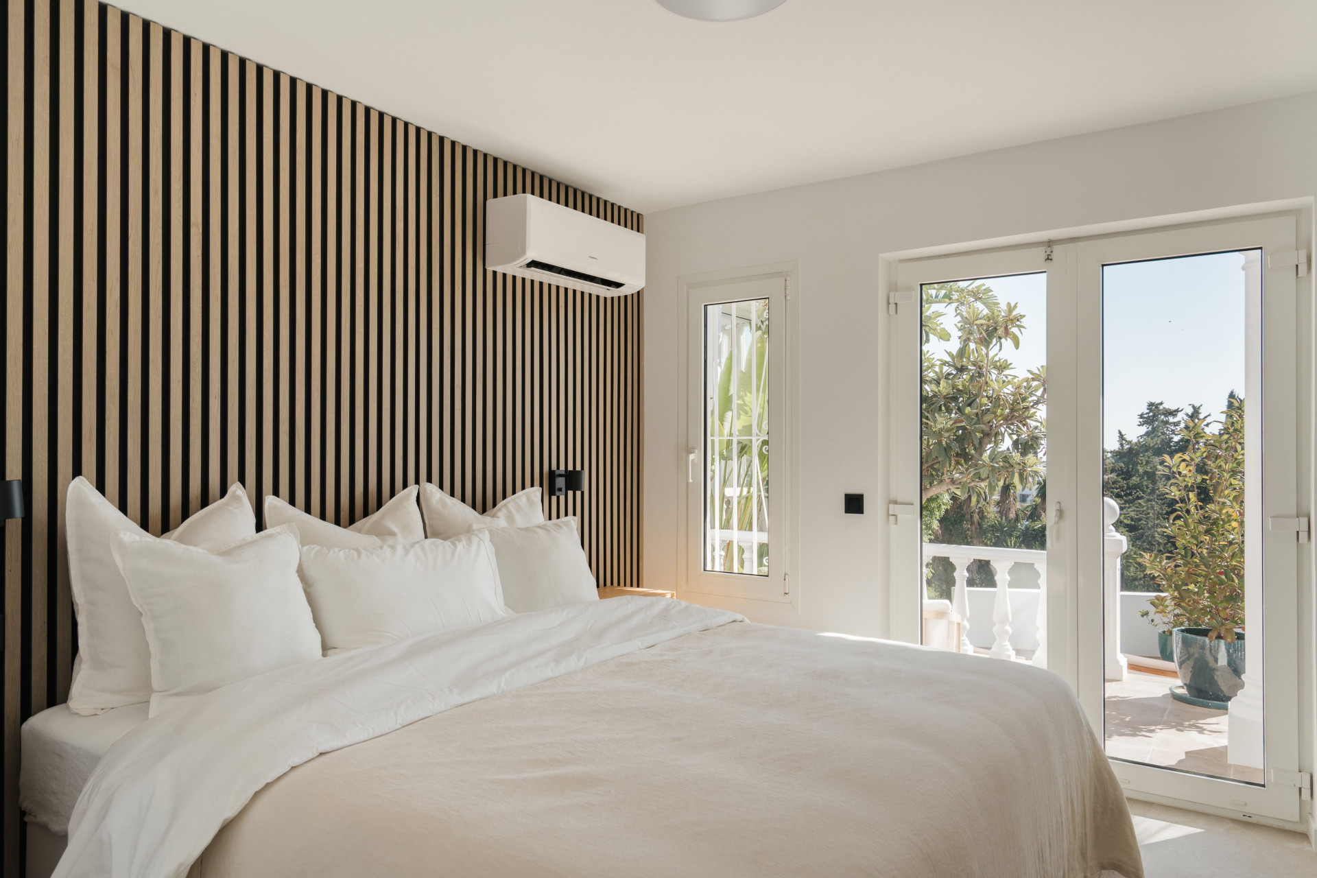 2 Bedroom Townhouse in Estepona - Photo 10