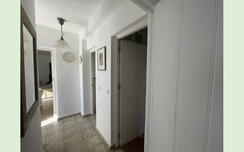 4 Bedroom Villa in Jimena de la Frontera - Photo 6