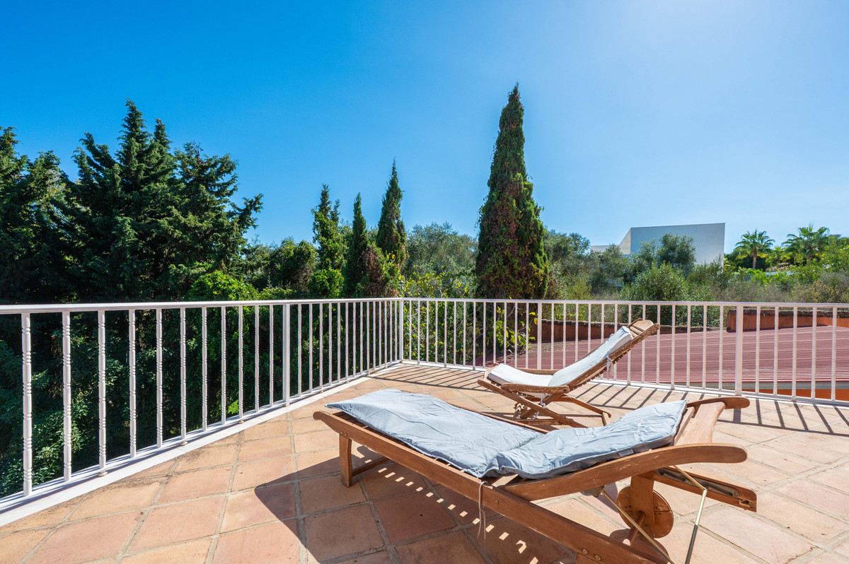 5 Bedroom Villa in Sotogrande - Photo 21